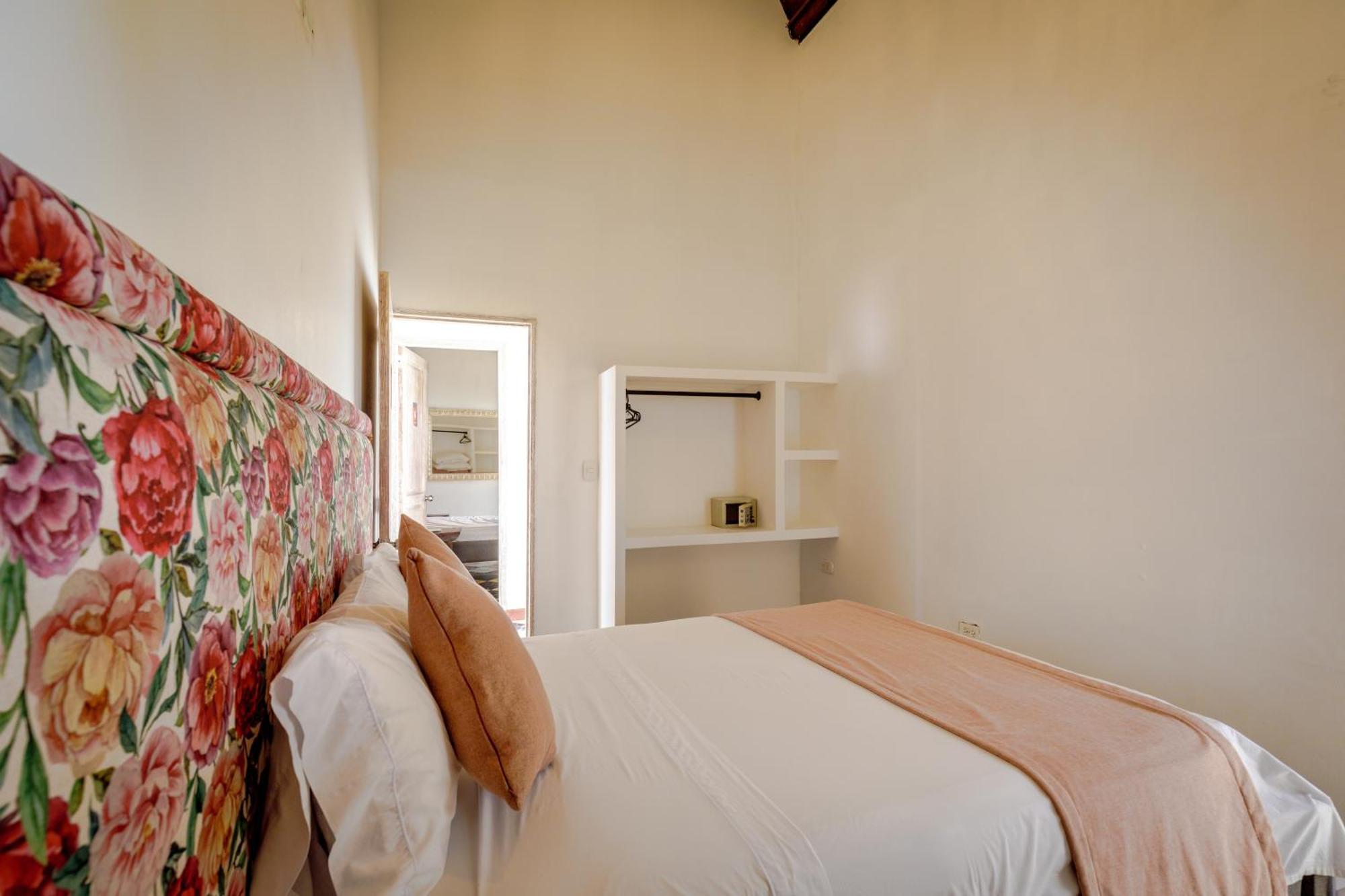 Bolola Hotel Cartagena Екстер'єр фото